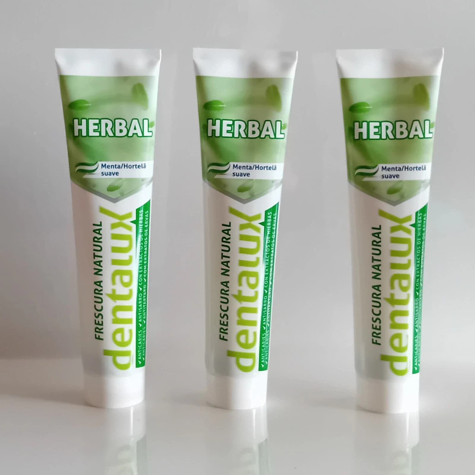 TRIPLE TRIPLE PROTECTON DENTALUX – original fragrance Uganda